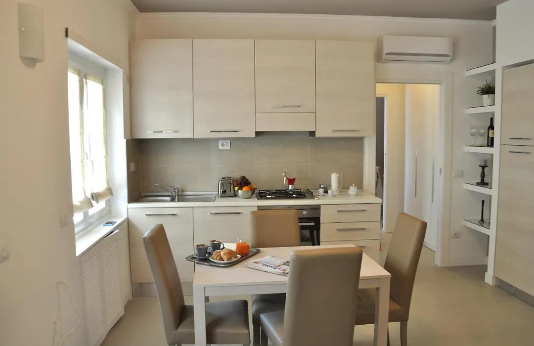 Maison Romana-1